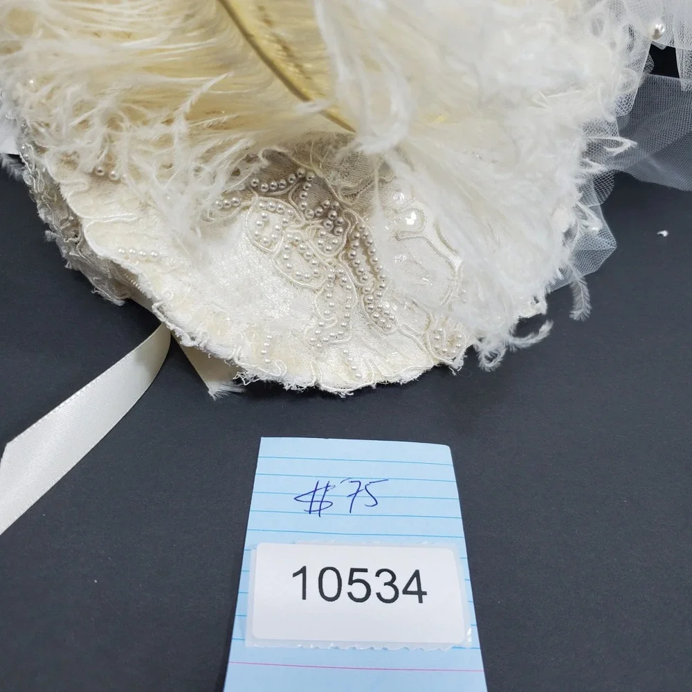 Vintage Mary Jean Bridal Veil Tulle Hat Womens Cream Lace Embellishments Feather